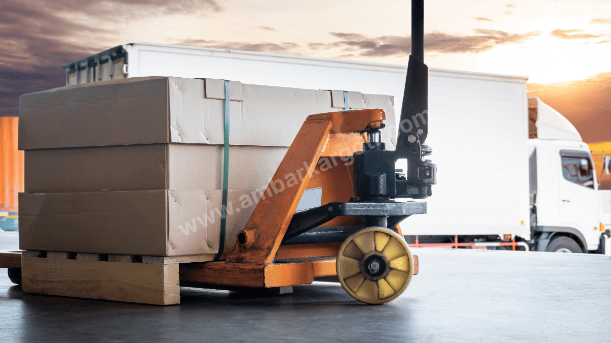 Çiçekdağı Paletli Yük Taşıma